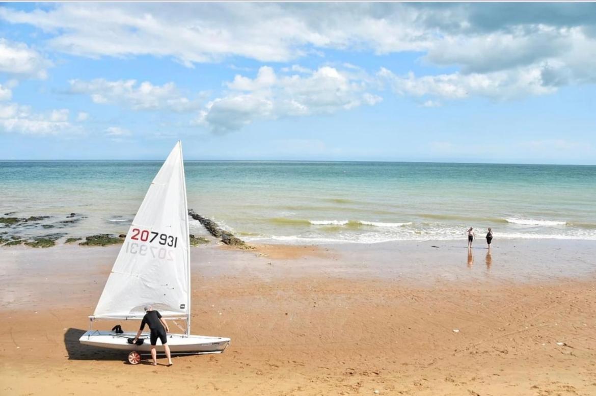 Apartment Central, Seaview Apartment, 3 Beds, 2 Baths, Kid & Dog Friendly At The Lookout
