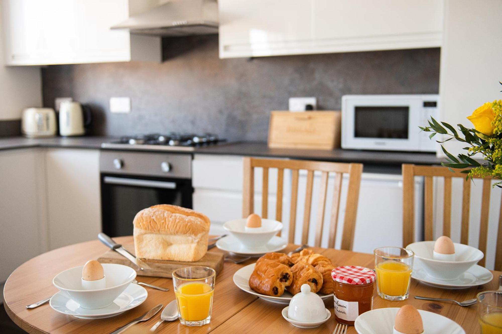Central, Seaview Apartment, 3 Beds, 2 Baths, Kid & Dog Friendly At The Lookout